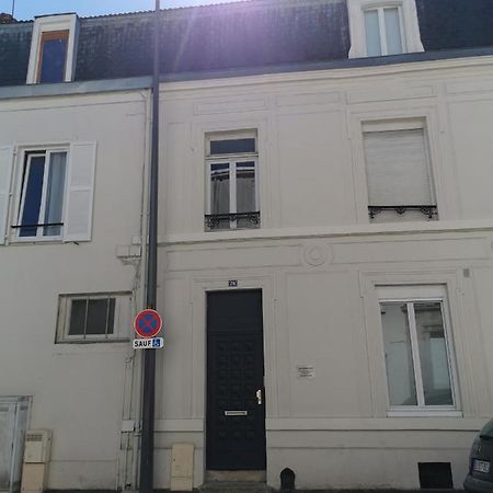 Suite Des Capucins Reims Exterior foto